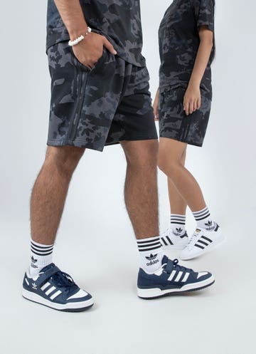 Adidas Originals Camo Shorts in Black