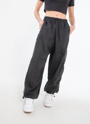 Adidas Originals Loose Parachute Pants - Womens in Black