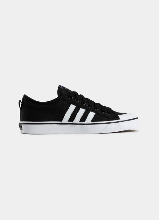 nizza adidas black