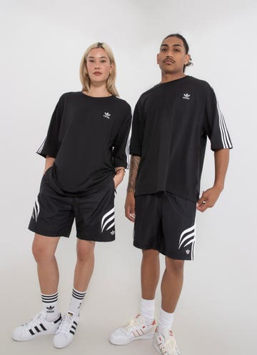 Adidas Originals Oversize Tee in Black