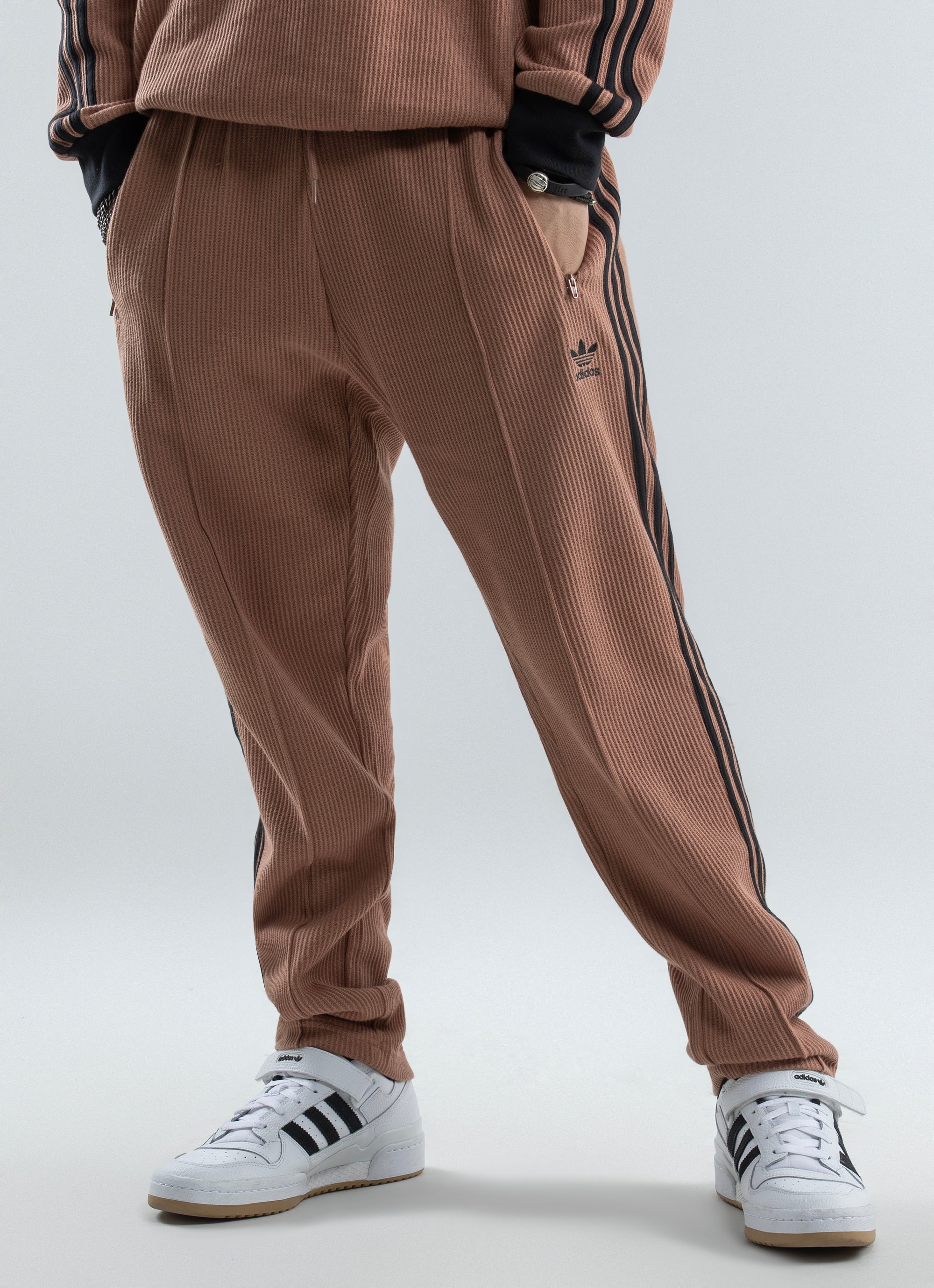 Adidas Originals Q2 Bb Trackpants in Orange | Red Rat