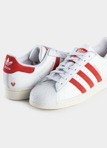 Adidas Originals Superstar Shoes - Womens in White