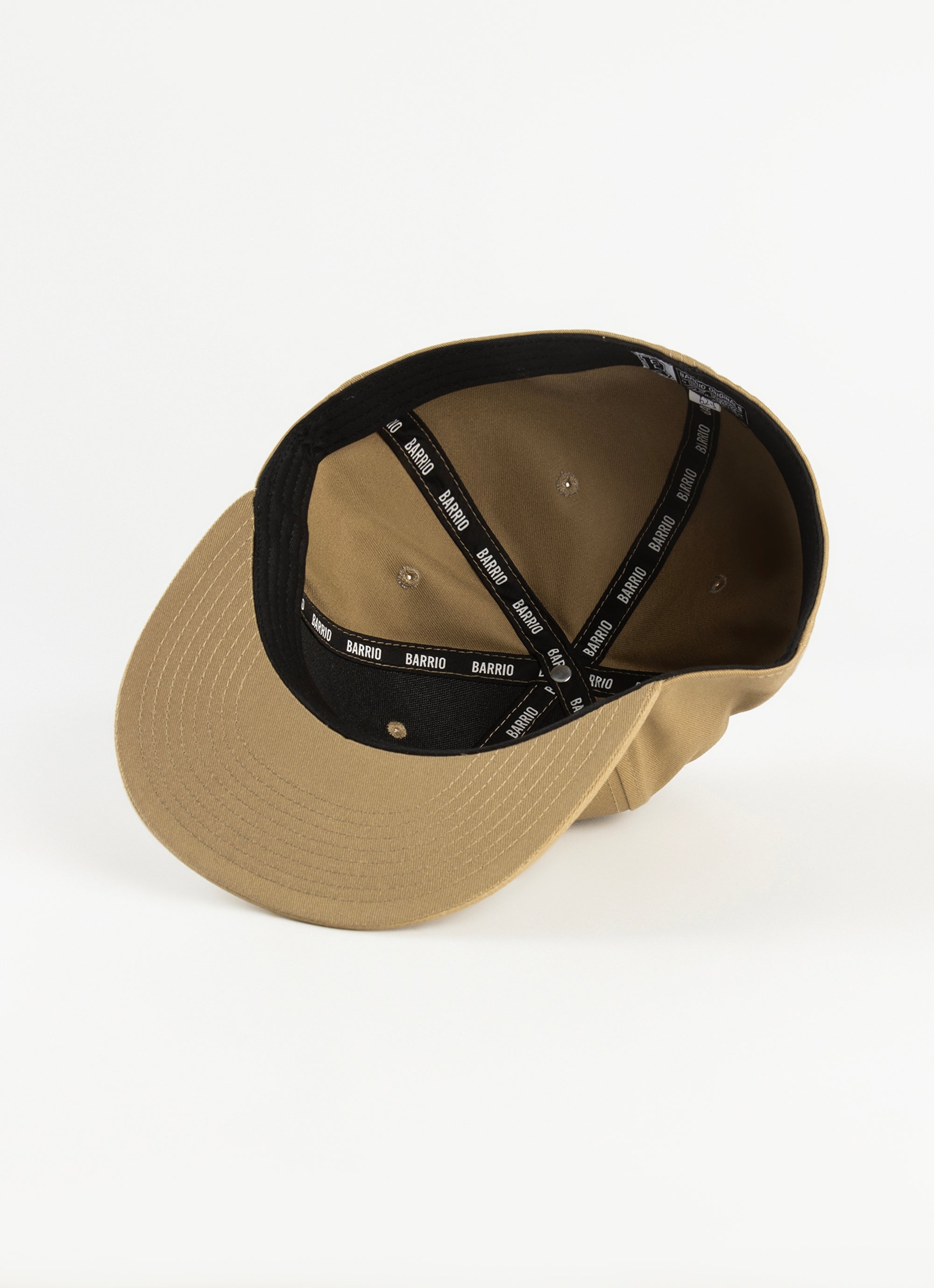 Barrio Logo Fitted Cap in Beige