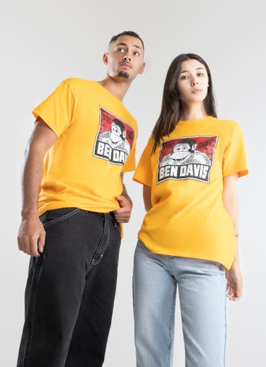 Ben Davis Vintage Logo Tee in Gold
