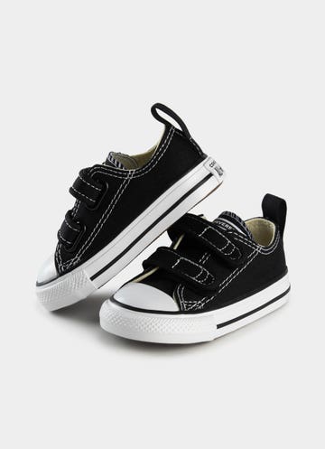 Converse Chuck Taylor 2v Slip Canvas Shoes - Infant in Black