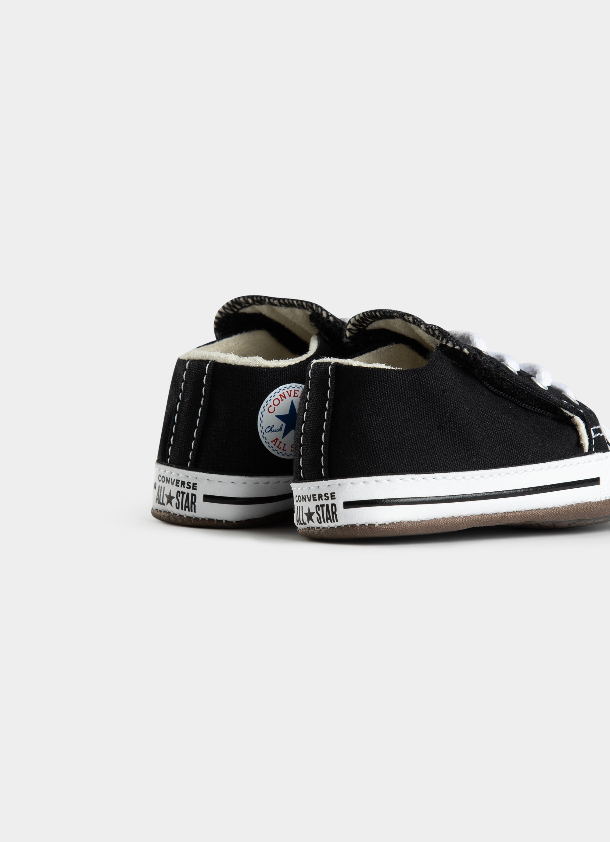 Myrde noget Ensomhed Converse Chuck Taylor First Star Shoe - Infant in Black | Red Rat