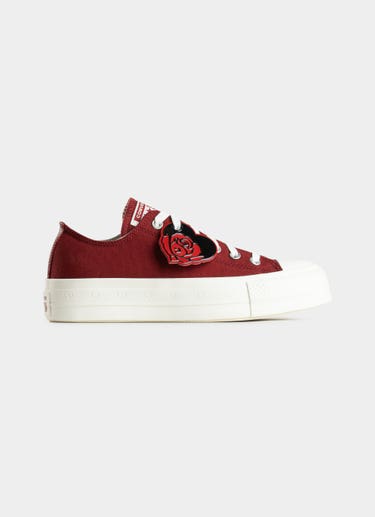 Converse Chuck Taylor Lift Valentines Low Shoes - Womens in Red