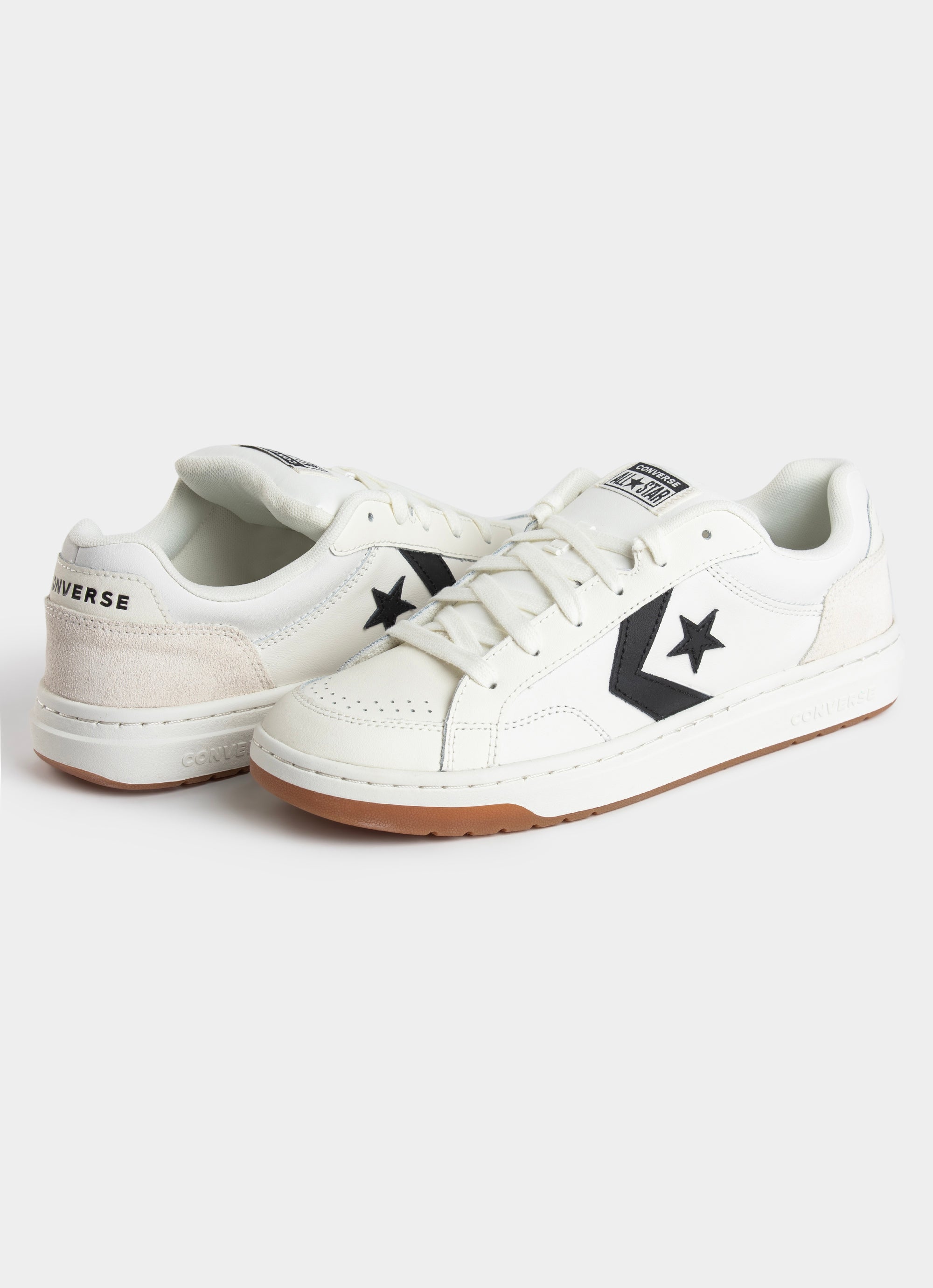 Converse Pro Blaze Classic Low Shoes - Unisex in Multi