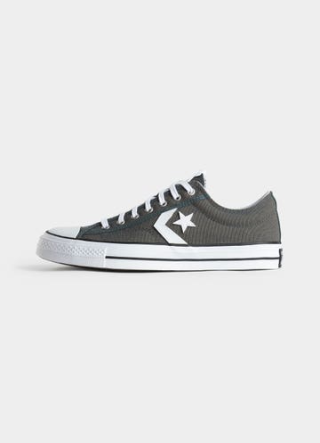 Converse Star Player 76 Low Shoes - Unisex in Grey