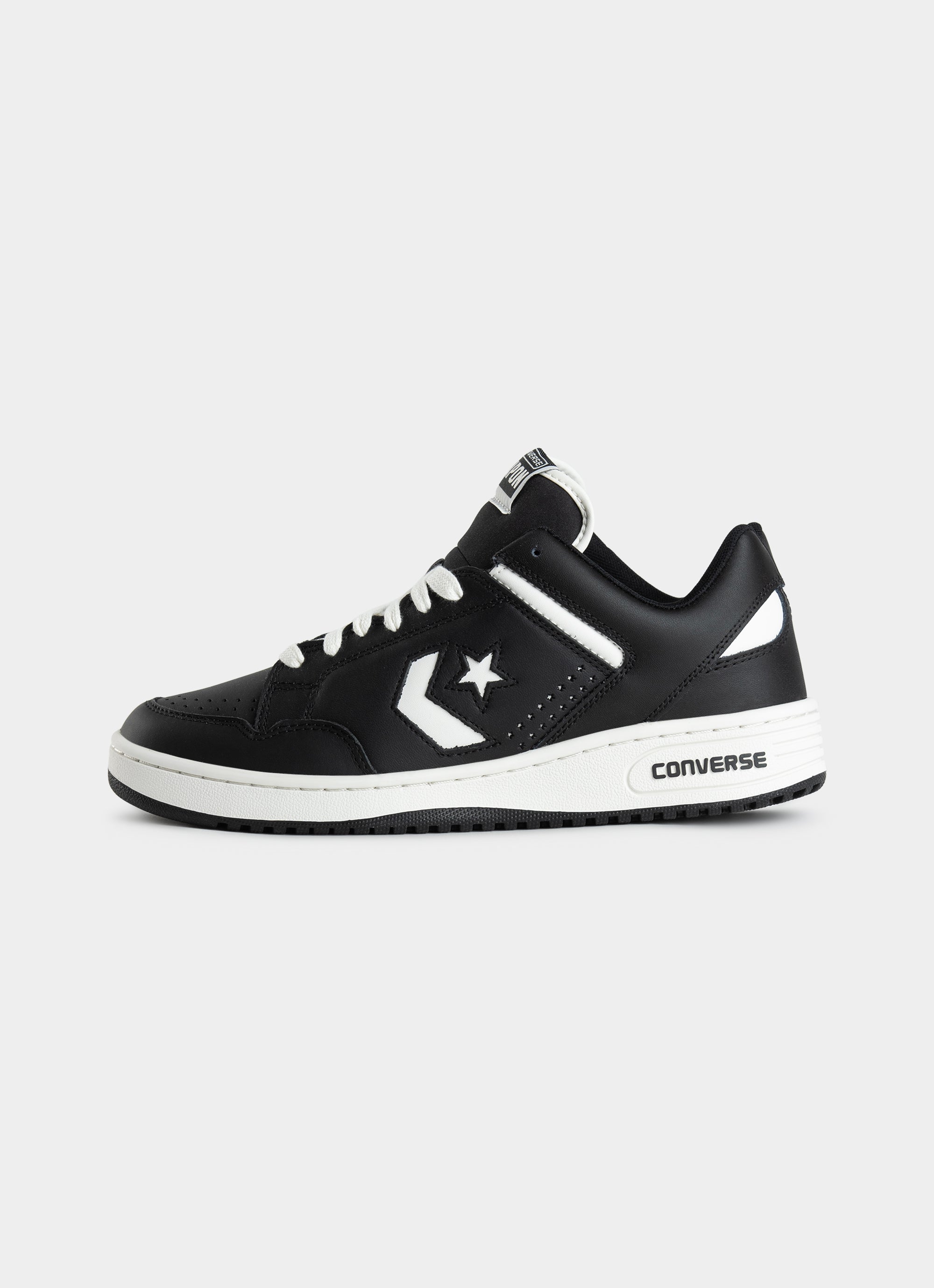 Converse Weapon Seasonal Colour Low Shoes - Unisex in Black