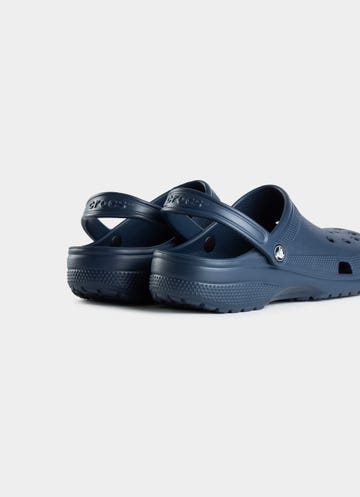 Crocs Classic Clog - Unisex in Blue