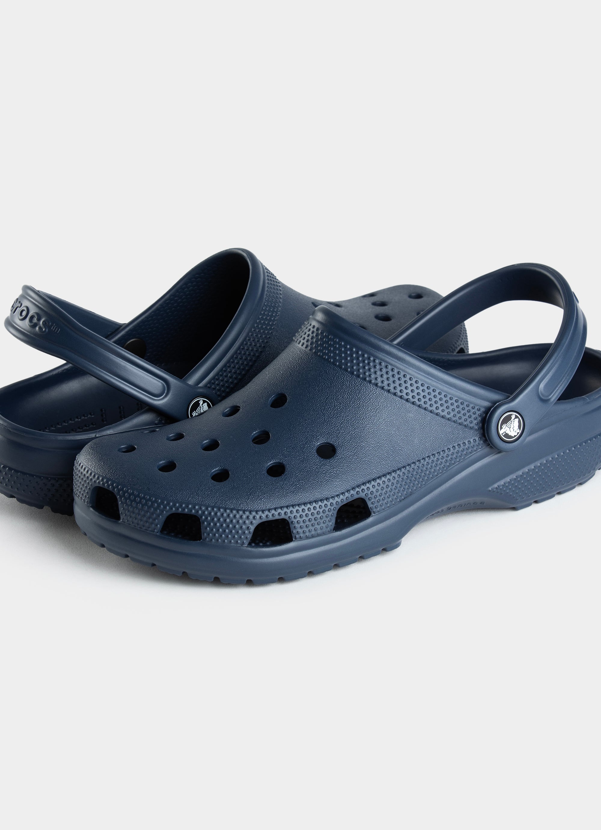 Crocs Classic Clog - Unisex in Blue