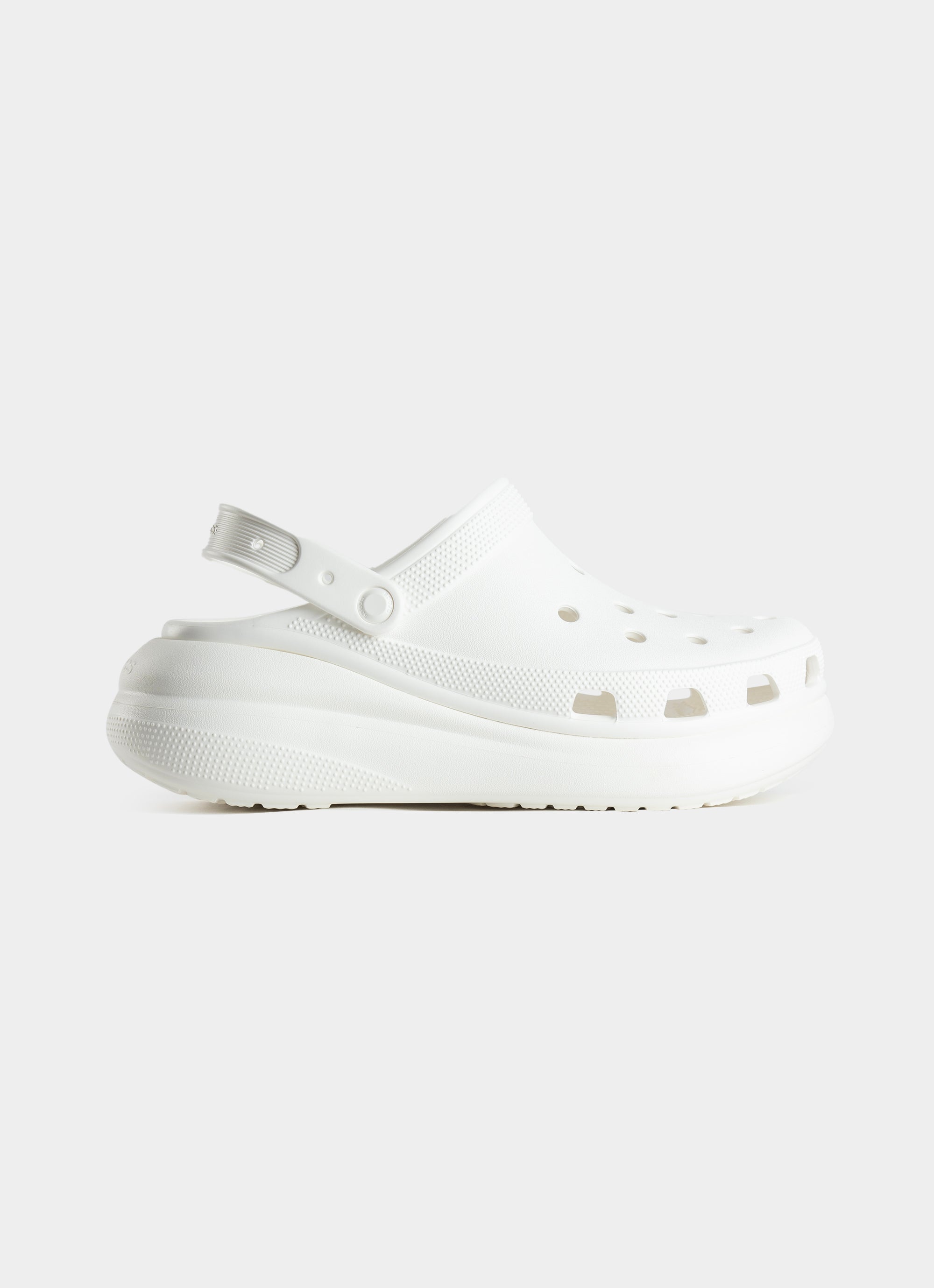 Crocs Classic Crush Clog - Unisex in White