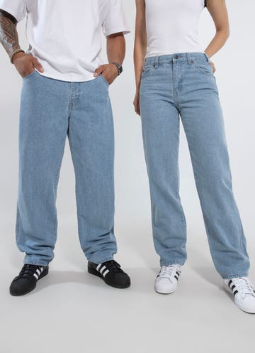 Dickies Relaxed Straight Fit Jeans in Blue