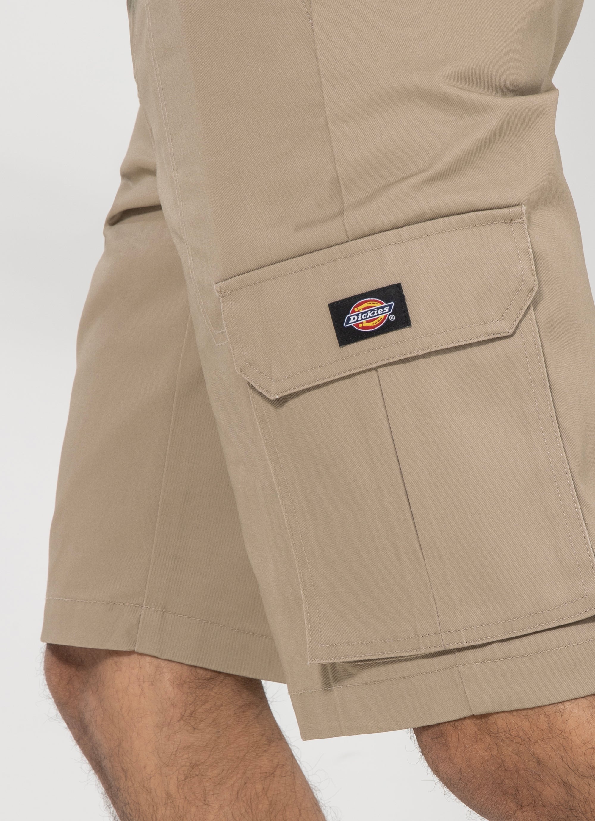 Dickies Slim Cargo Short in Brown
