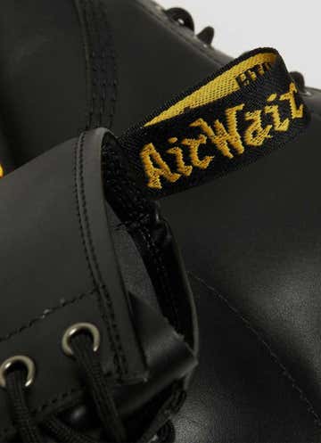 Dr. Martens 1460 Nappa 8 Eye Boots in Black