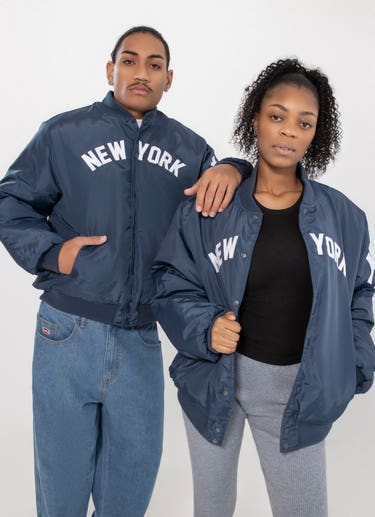 Majestic Mlb New York Yankees Varsity Jacket in Blue