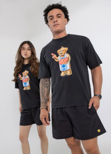 Market Infinity Bear Tee in Black