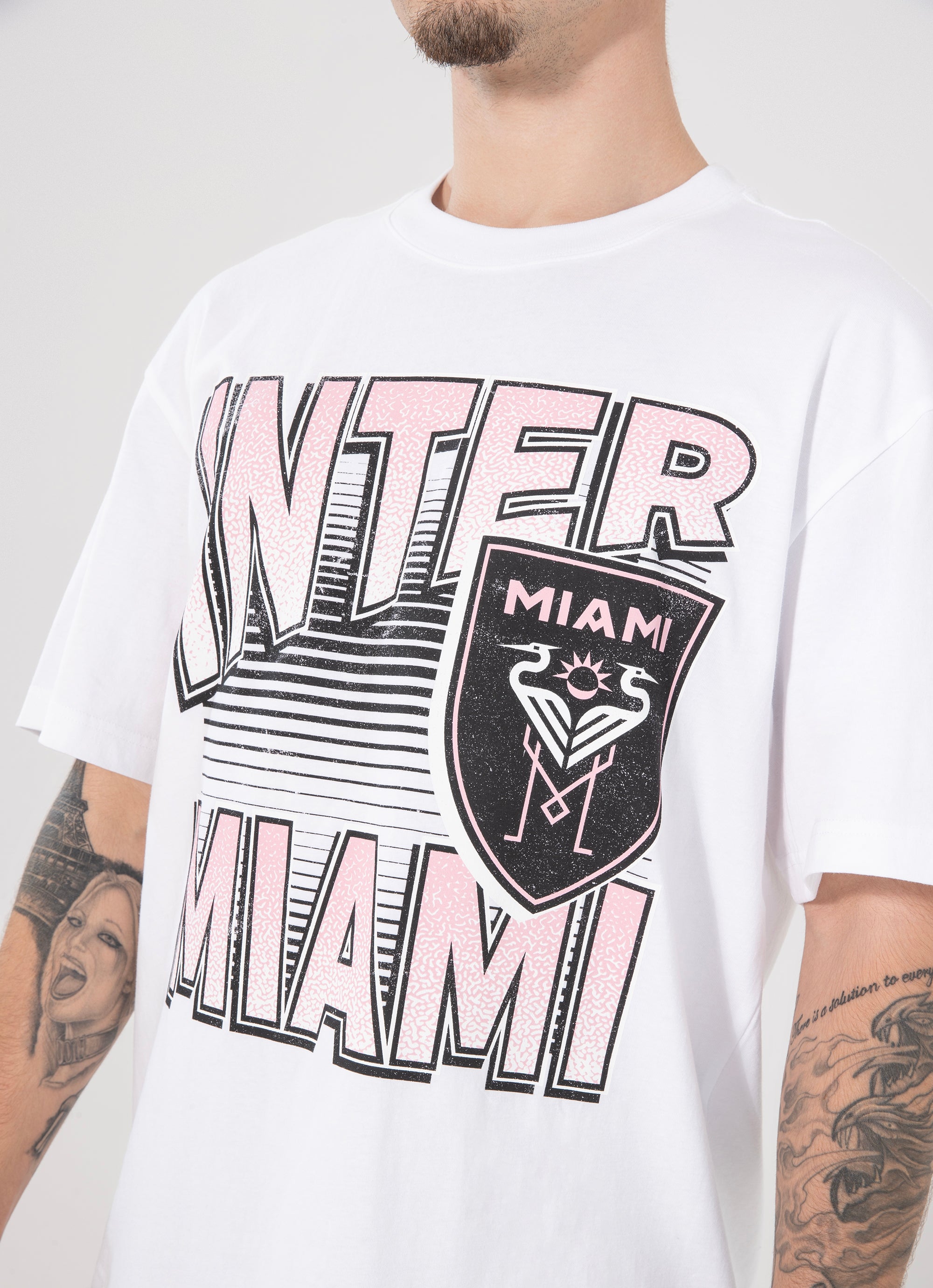 Mitchell Ness Mls Inter Miami Cf In Line Stack Tee in White Red Rat