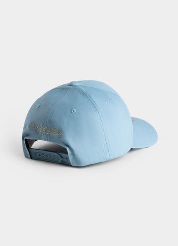 Mitchell & Ness Nba Charlotte Hornets Seasonal Core Snapback Cap in Blue