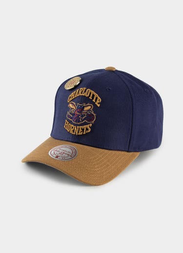 Mitchell & Ness Nba Charlotte Hornets Work It Pro Crown Snapback Cap in Blue