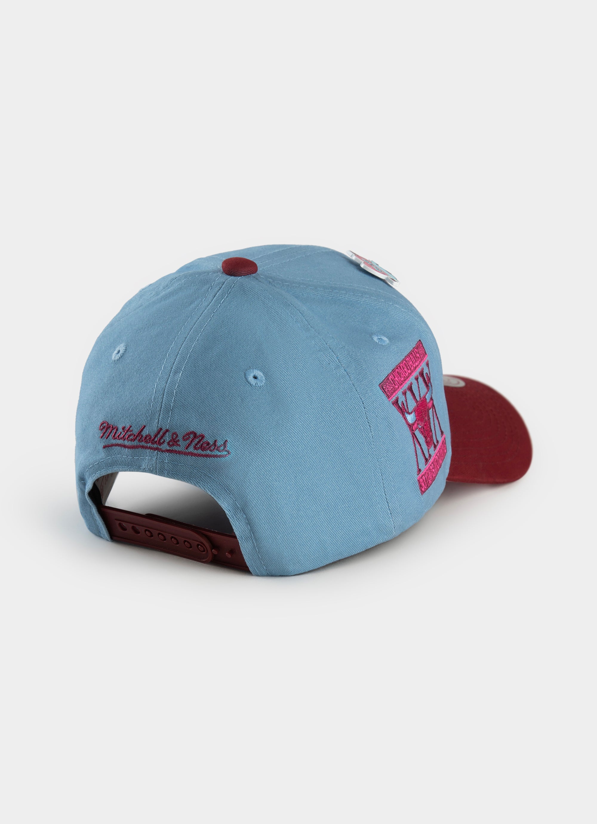 Mitchell & Ness Nba Chicago Bulls Lover Boy Pro Crown Snapback Cap in Blue