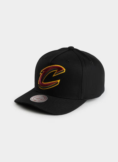 Mitchell & Ness Nba Cleveland Cavaliers Team Colour Logo Mvp Snapback Cap in Black