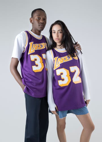 Mitchell & Ness Nba Los Angeles Lakers Magic Johnson Swingman Jersey in Purple