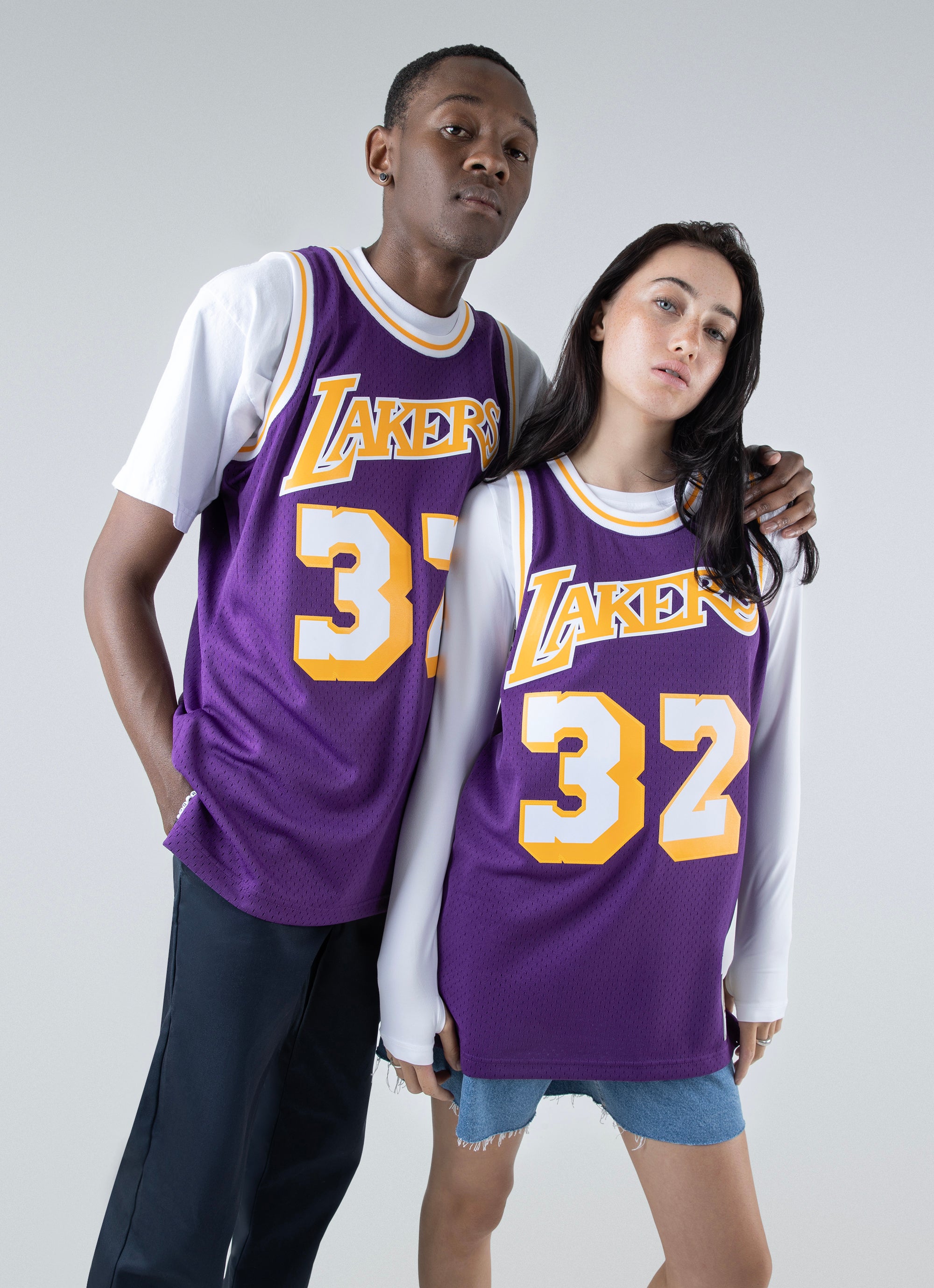 Mitchell & Ness Nba Los Angeles Lakers Magic Johnson Swingman Jersey in Purple
