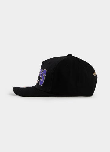 Mitchell & Ness Nba Los Angeles Lakers Pennant Snapback Cap in Black