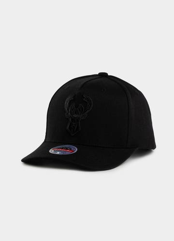 Milwaukee Bucks MONOCHROME XL-LOGO Grey-Black Fitted Hat