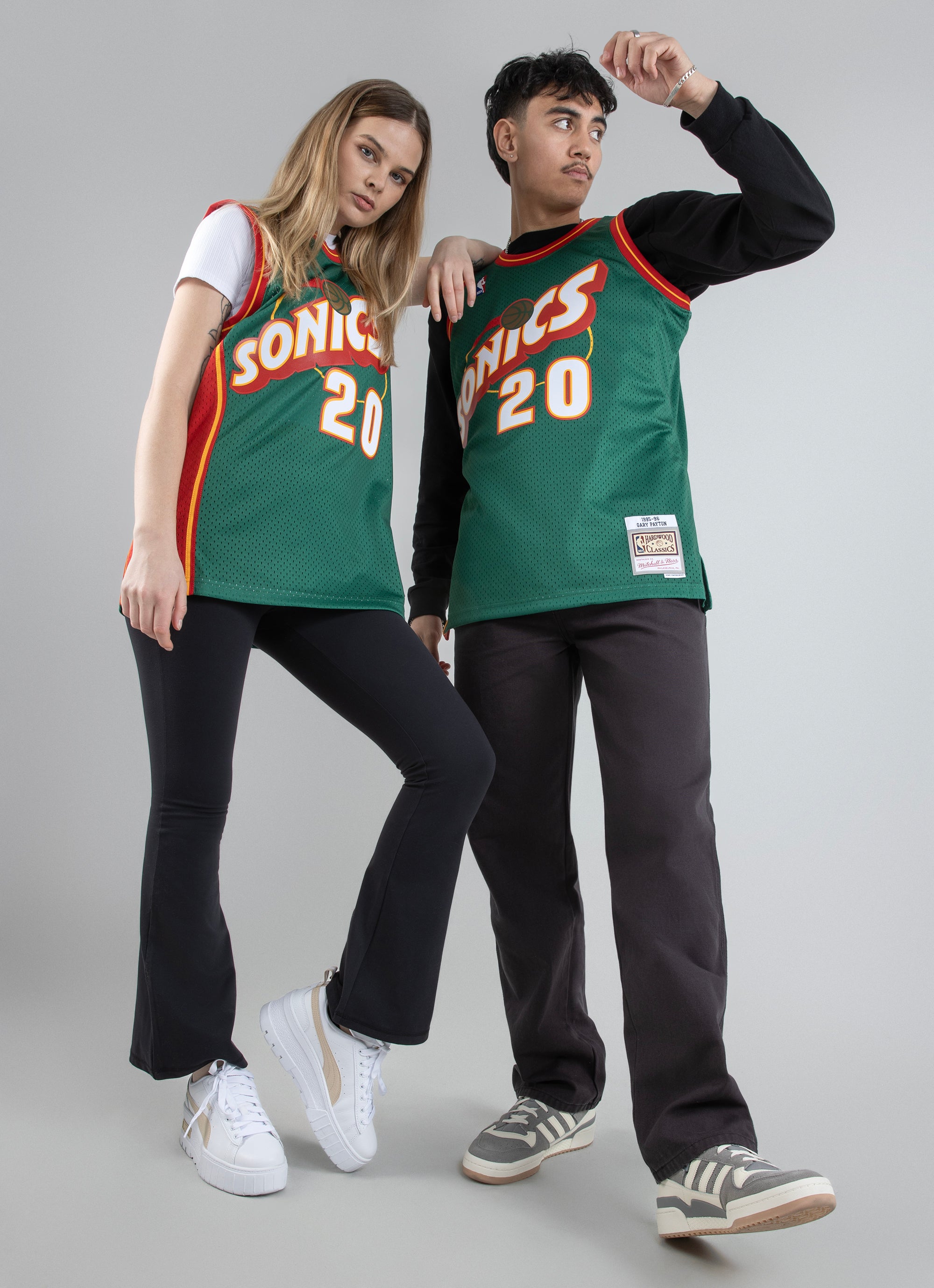 Youth Mitchell & Ness Gary Payton Green Seattle SuperSonics 1995-96 Hardwood Classics Swingman Jersey