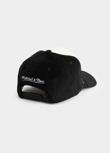 Mitchell & Ness Nfl Las Vegas Raiders Front Row Origin Snapback Cap in Black