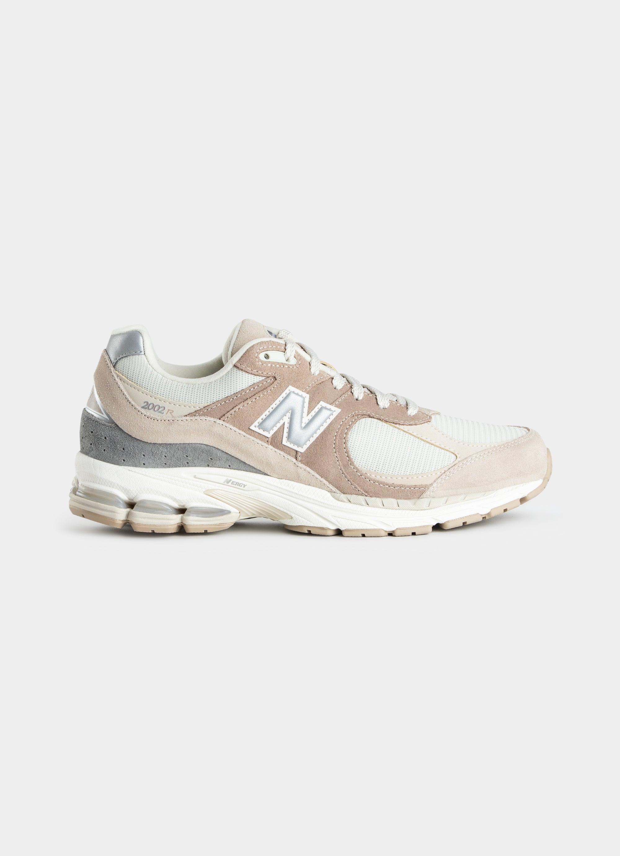 New Balance 2002r Shoes in Brown