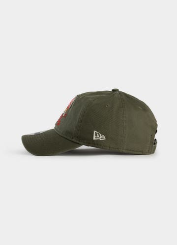New Era 9twenty Tom And Jerry Cloth Strap Cap in Green