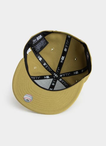 New Era Mlb 9fifty New York Yankees Moss Green Repreve Snapback Cap in Green