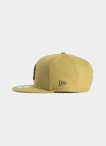 New Era Mlb 9fifty New York Yankees Moss Green Repreve Snapback Cap in Green
