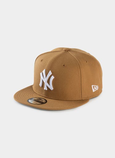 New Era Mlb 9fifty New York Yankees World Series Snapback Cap in Beige