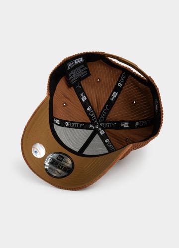 New Era Mlb 9forty A-frame New York Mets Enhanced Corduroy Snapback Cap in Brown