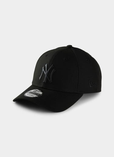New Era Mlb 9forty A-frame New York Yankees Black Tpu Snapback Cap in Black