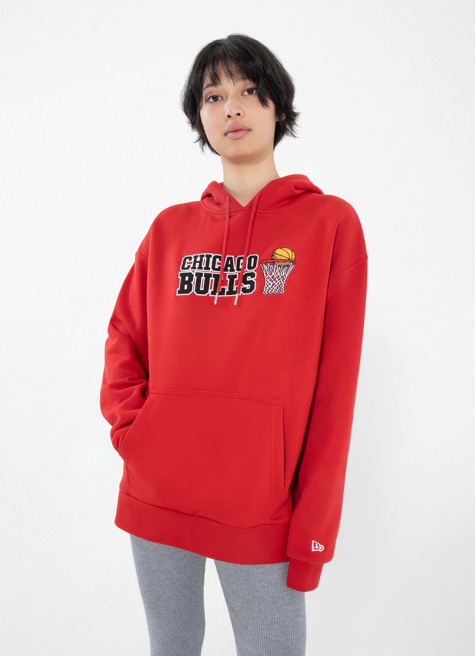 New Era Nba Chicago Bulls Net Oversize Fit Hoodie in Red