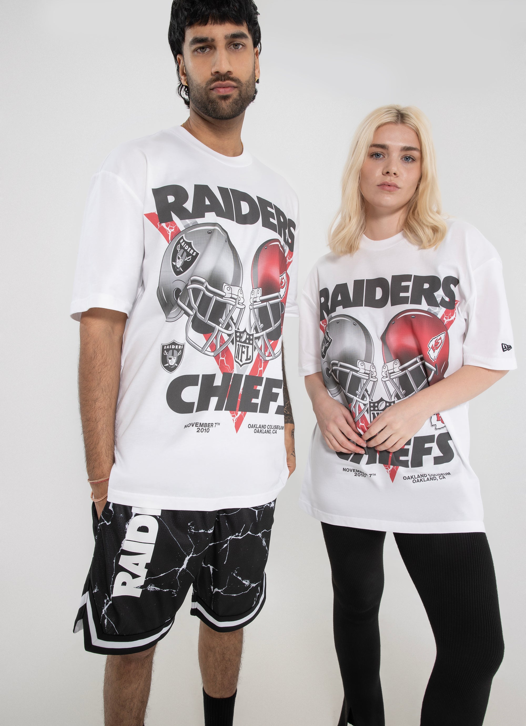 New Era Nfl Las Vegas Raiders Rivalry Oversized Tee in White