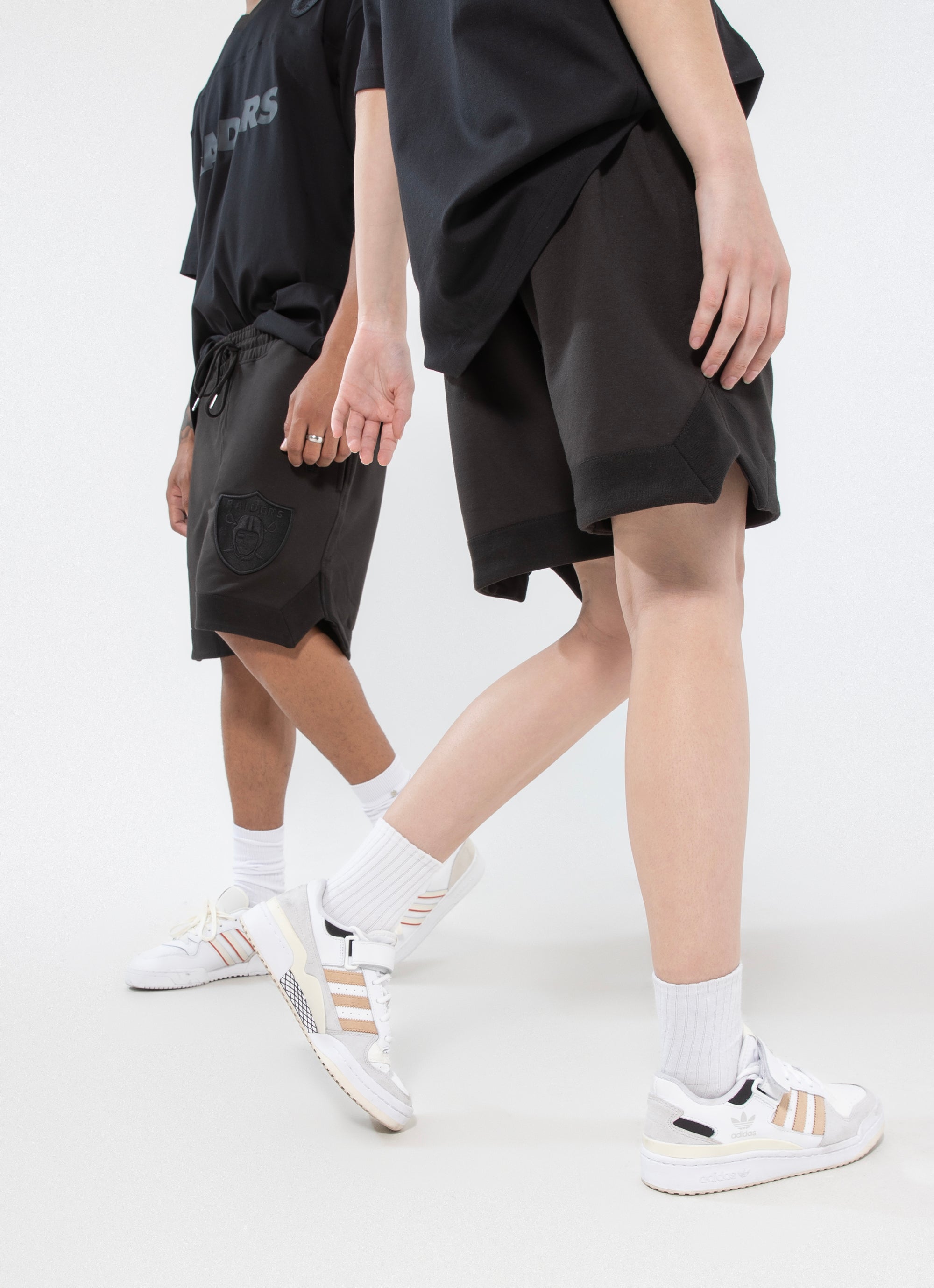 New Era Nfl Las Vegas Raiders Tonal Pack Shorts in Black