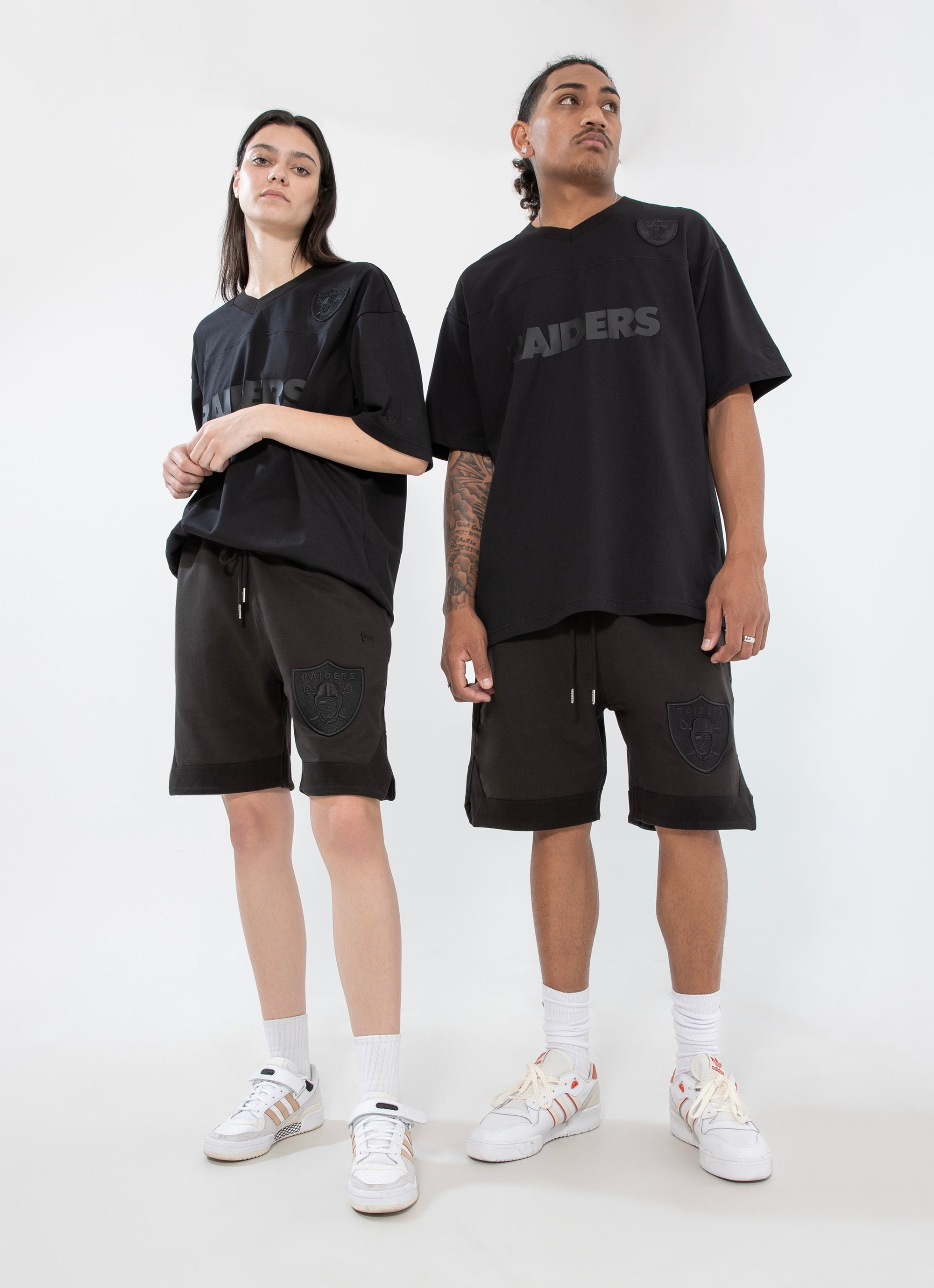 New Era Nfl Las Vegas Raiders Tonal Pack Shorts in Black