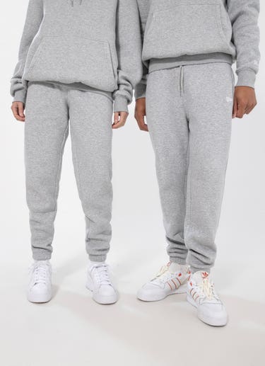 New Era Trackpants in Grey