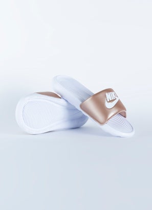 Nike Victori One Slide - Womens