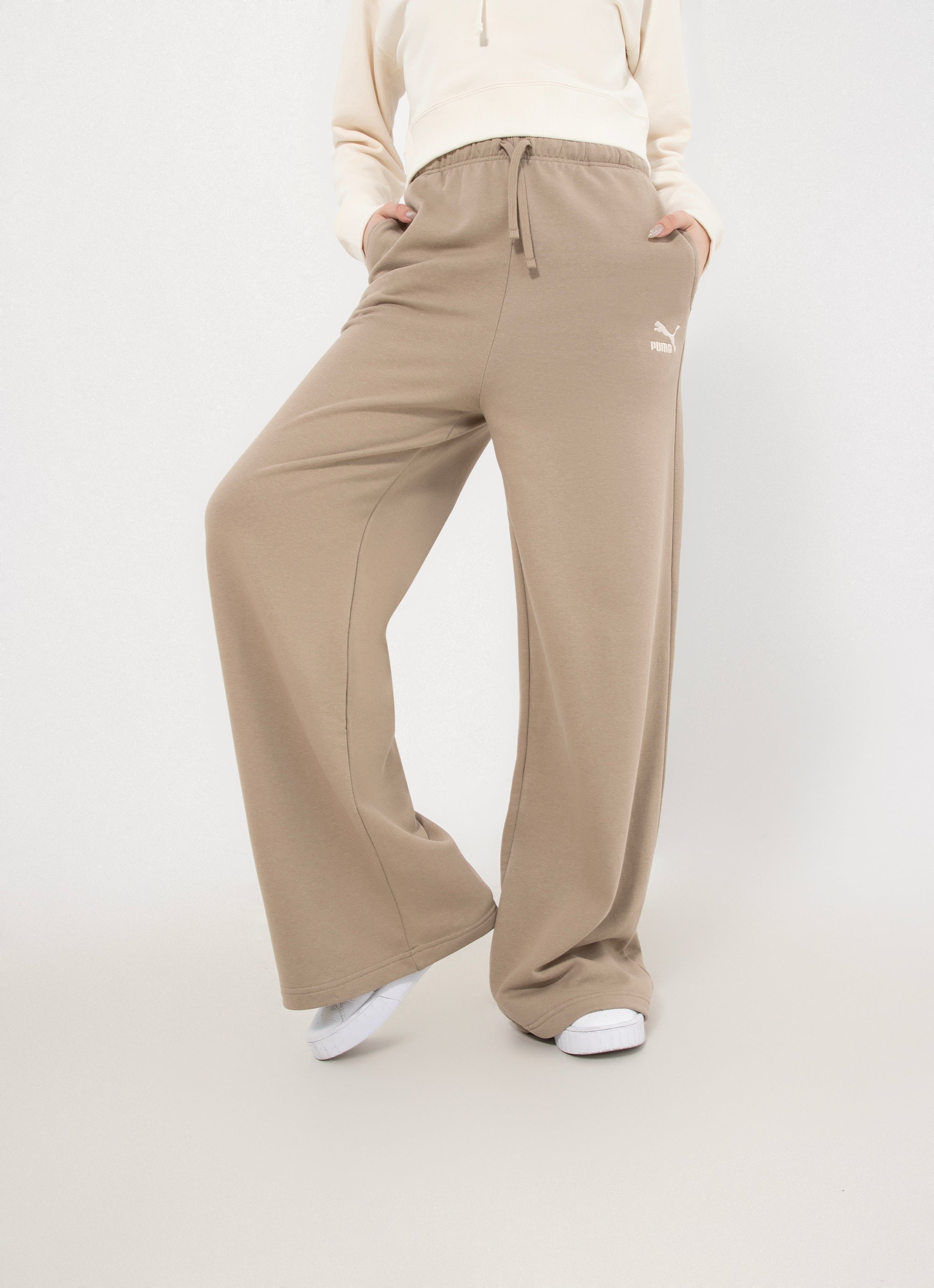 Puma Better Classics Relaxed Sweatpants - Womens in Brown