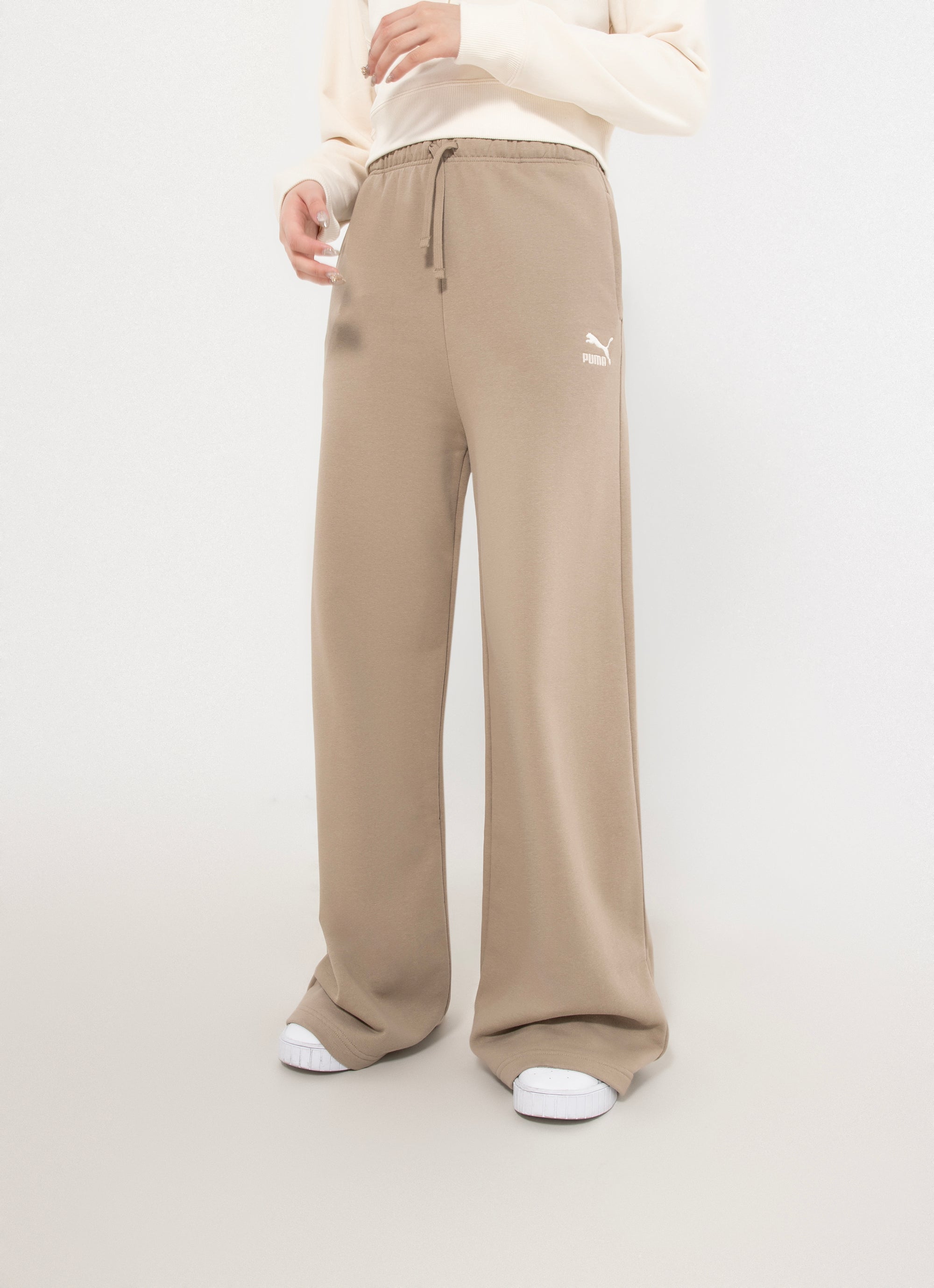 Puma Better Classics Relaxed Sweatpants - Womens in Brown