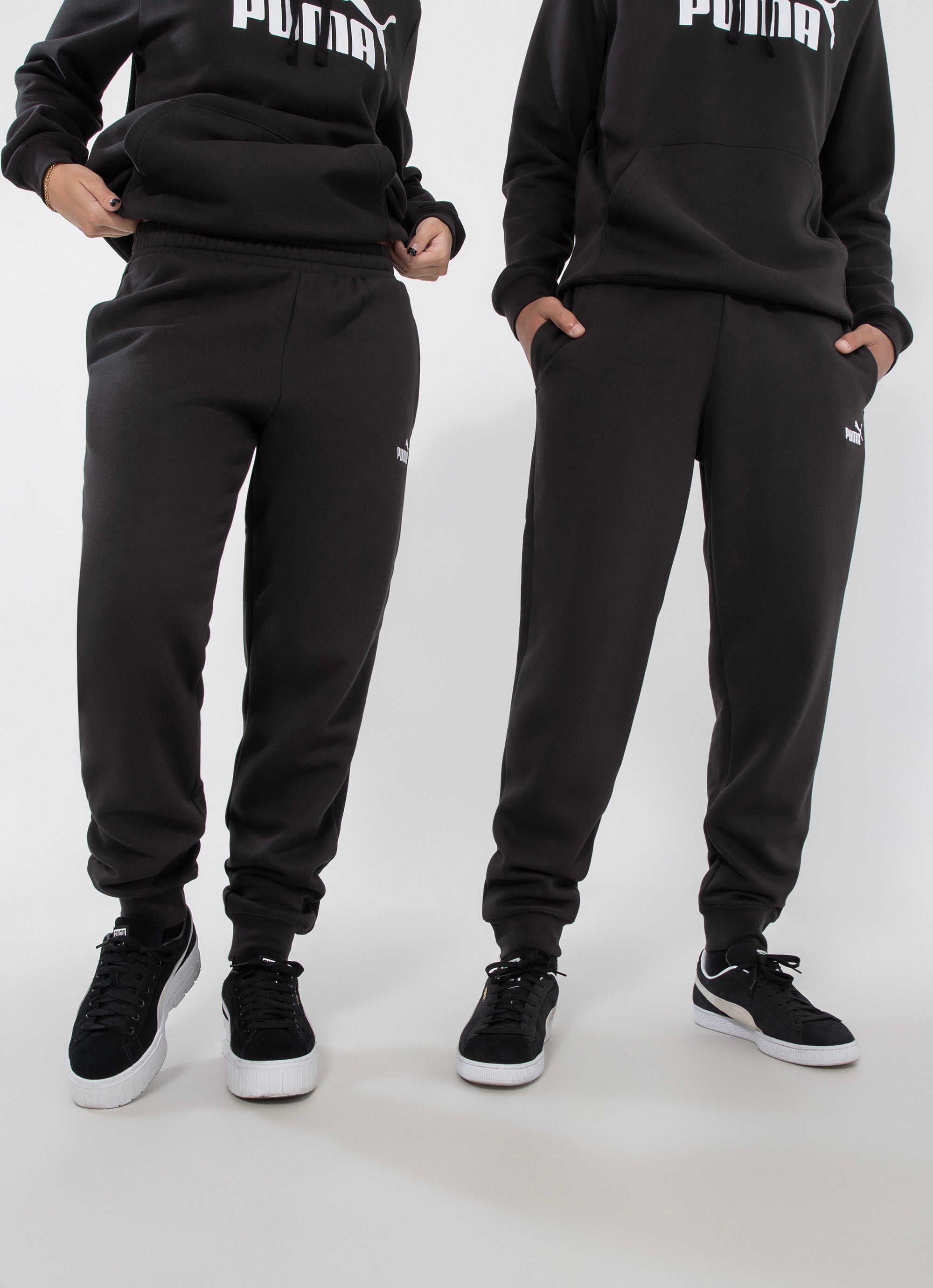 Puma Essential No.1 Logo Fleece Sweatpants in Black