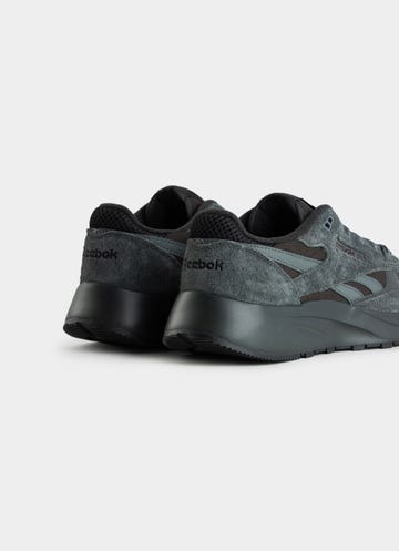 Reebok Classic Leather Modern Shoes - Unisex in Grey